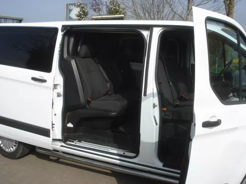 Ford Transit Custom 6 PERSOONS DUBBELE CABINE2.2 TDCI 92KW