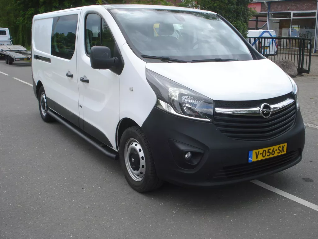Opel Vivaro 6 persoons 1.6 CDTi 95pk L2H1 dubbele cabine