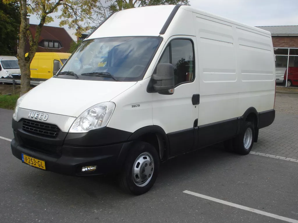Iveco Daily DUBBELE LUCHT AIRCO 35C-13V